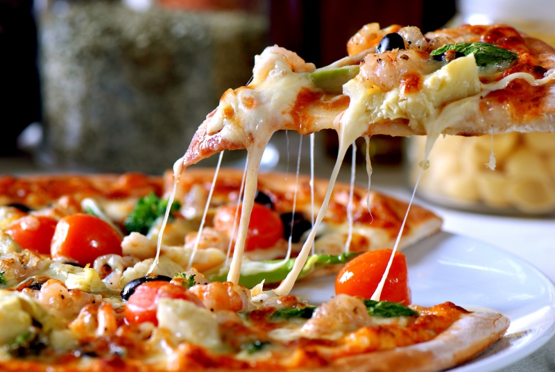 pizzeria-ST LAURENT DU VAR-min_pizza-5179939